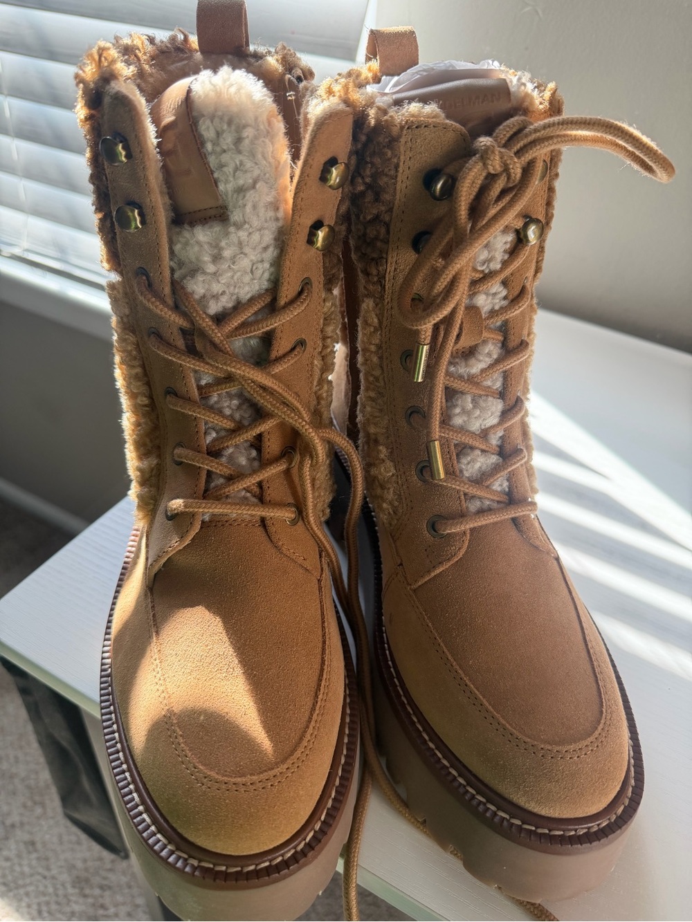 Women's Tan Faux Sherpa Lace-Up Winter Boots